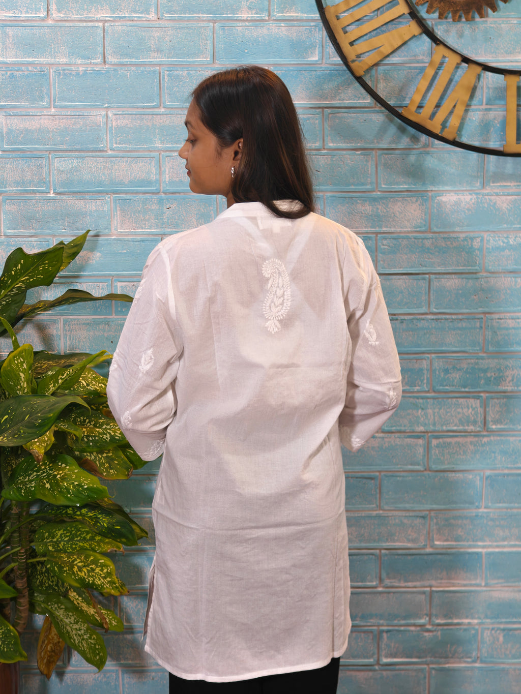 White Half Sleeve Kurti
