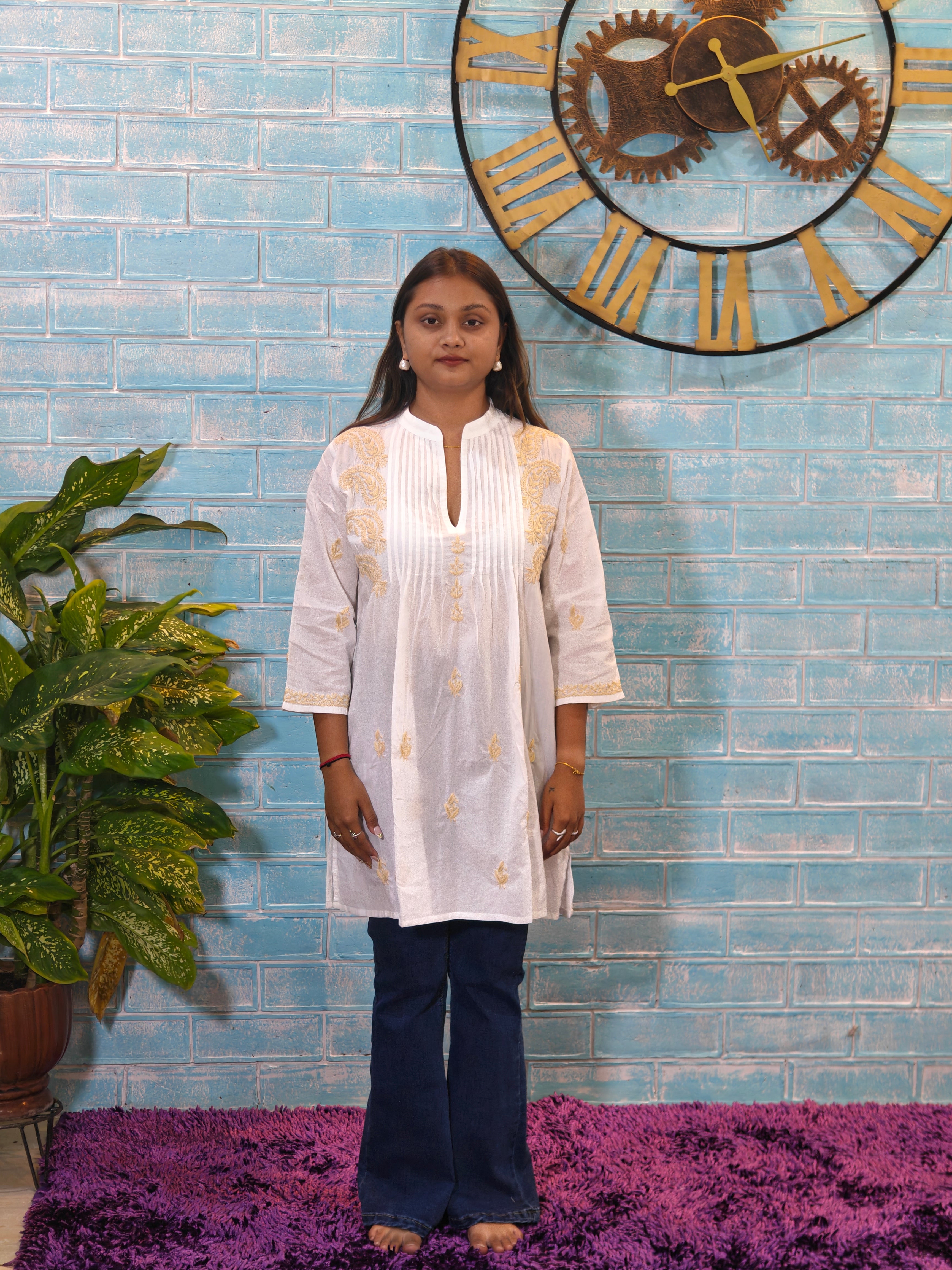 White w/ Beige Half Sleeve Kurti