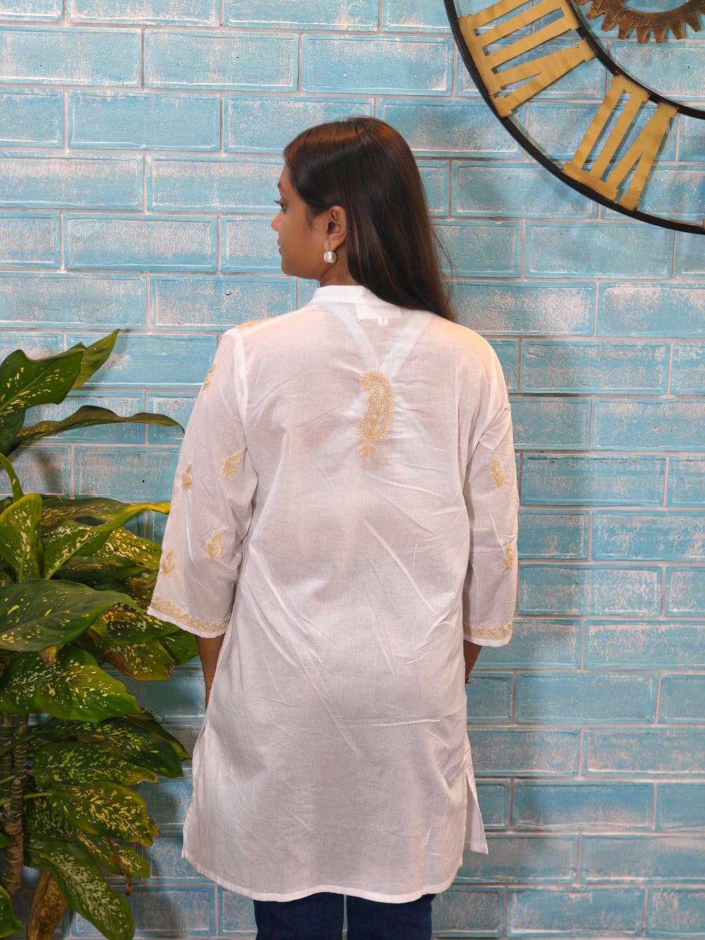 White w/ Beige Half Sleeve Kurti