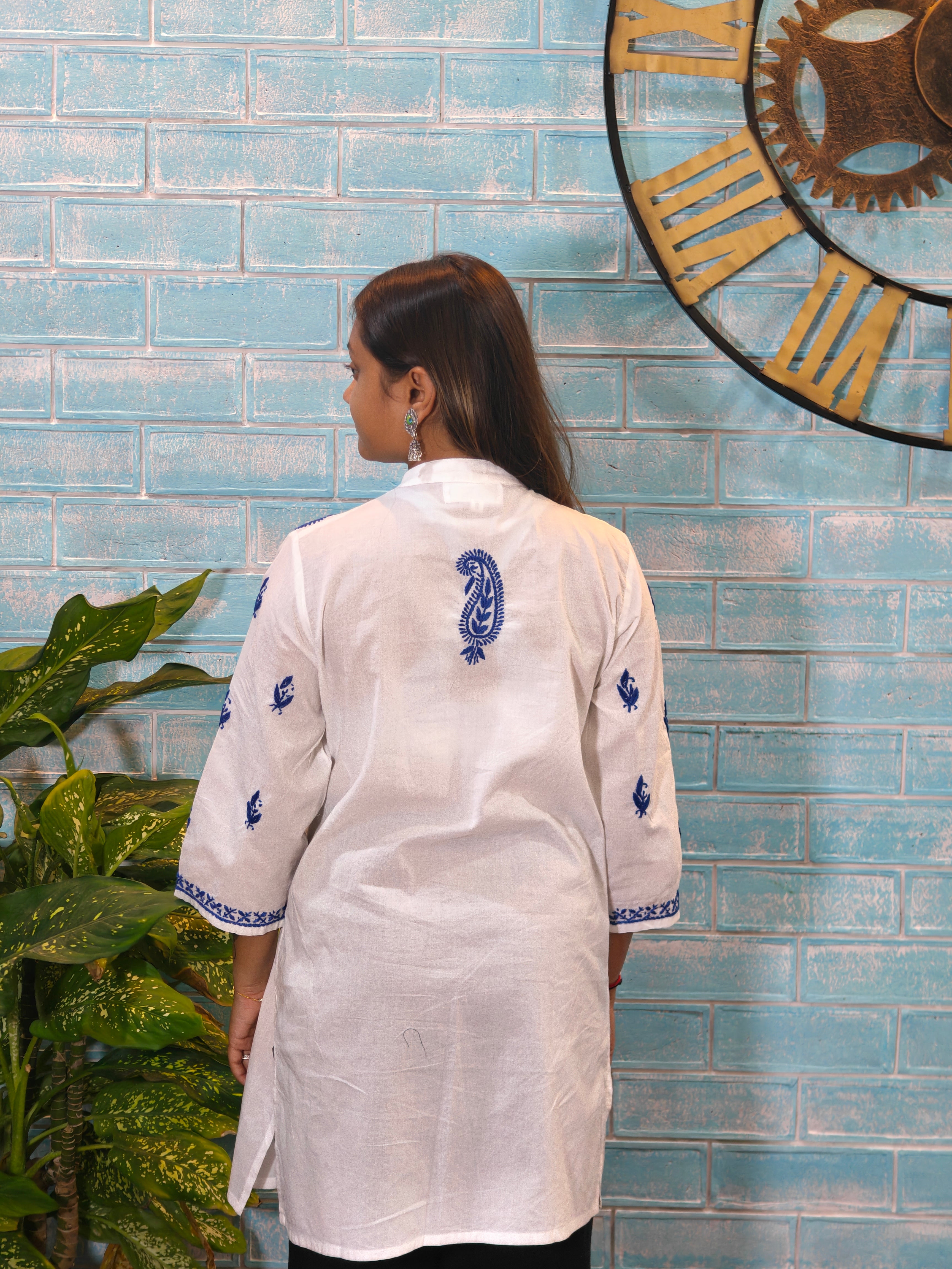 White w/ Blue Half Sleeve Kurti